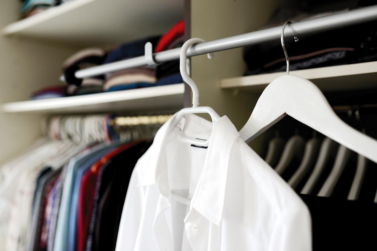 heren kleerhangers in Amersfoort